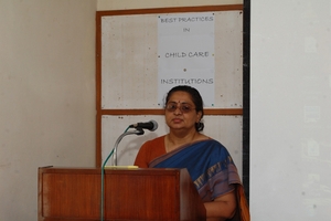 Ms.Chitra Krishnan addressing the gathering